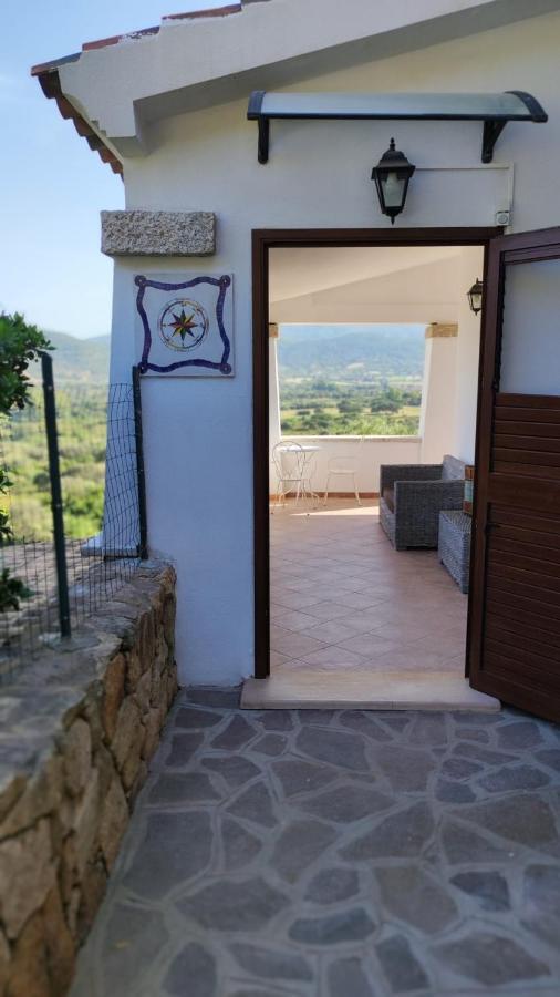 Casa L'Ulivariu Affittacamere San Teodoro  Exterior photo
