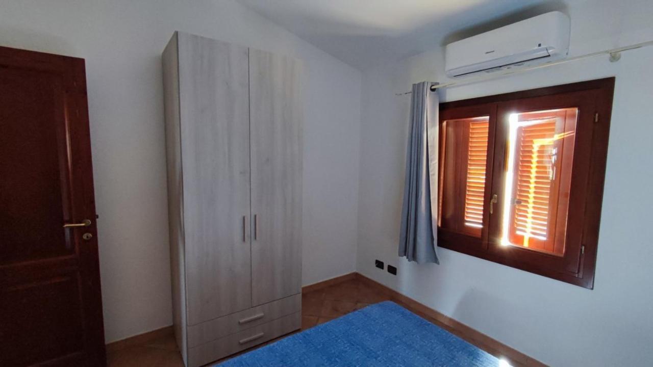 Casa L'Ulivariu Affittacamere San Teodoro  Exterior photo