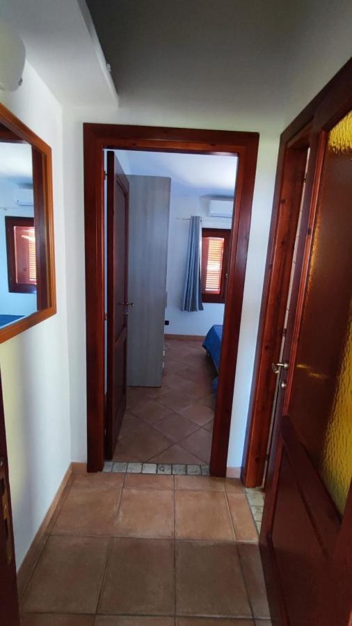 Casa L'Ulivariu Affittacamere San Teodoro  Exterior photo
