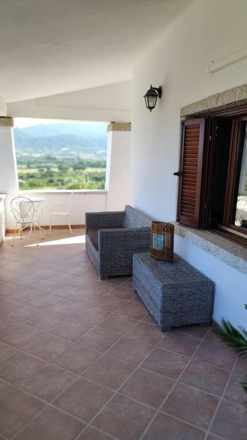 Casa L'Ulivariu Affittacamere San Teodoro  Exterior photo